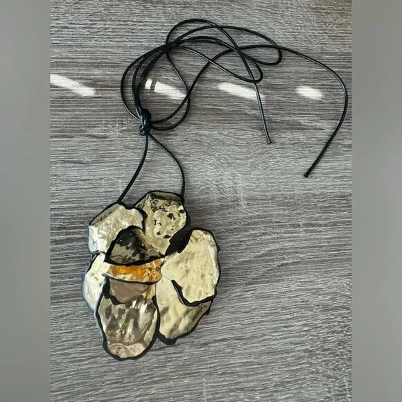 Flower necklace N698 - Picture 3 of 4